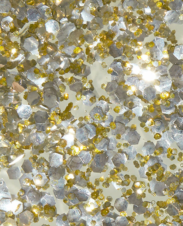 Pop the Baubles Nail Lacquer - Image 2